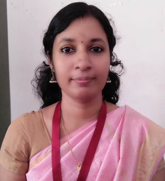 picture of Ms. Divyalakshmi P G